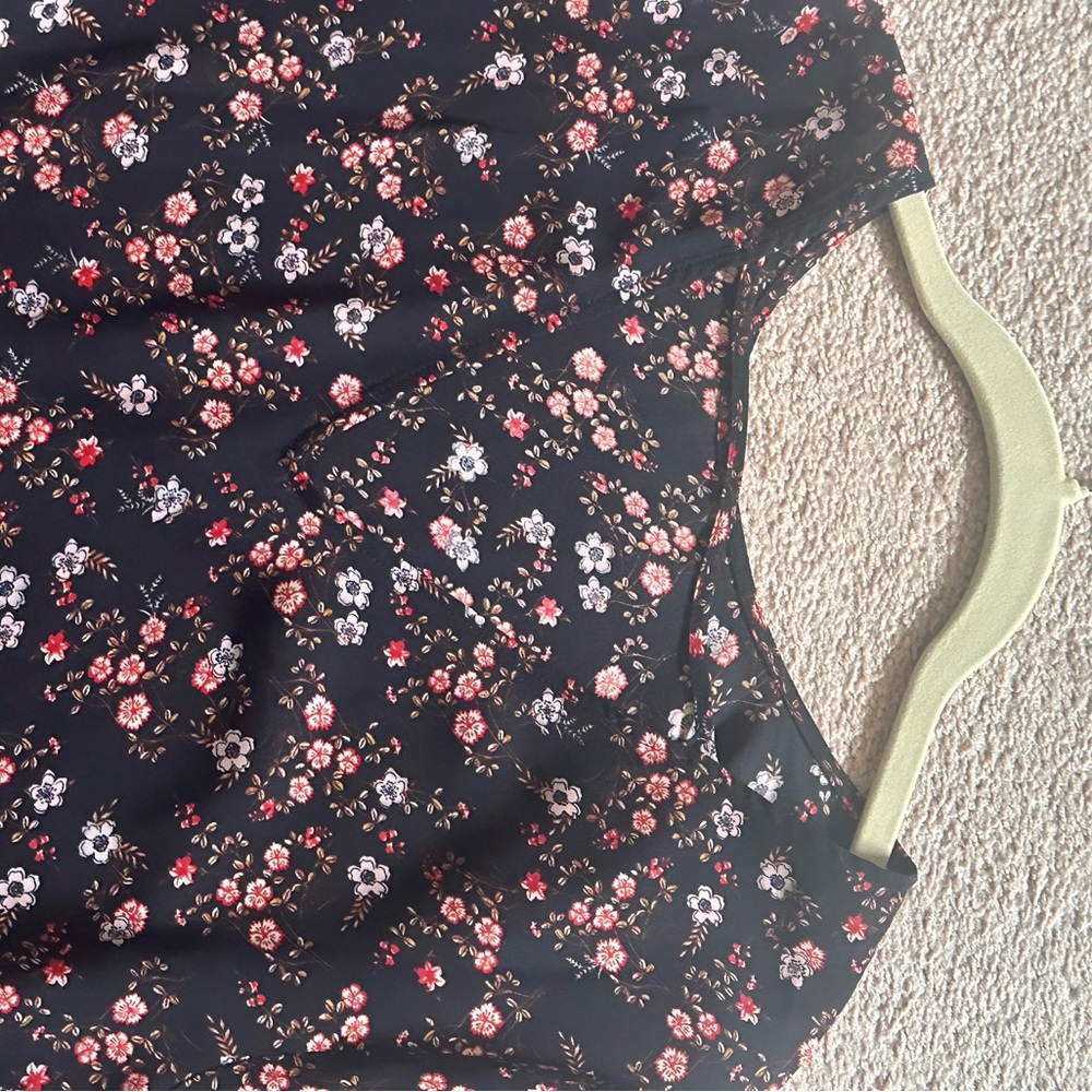 Blouse - Picture 6 of 6